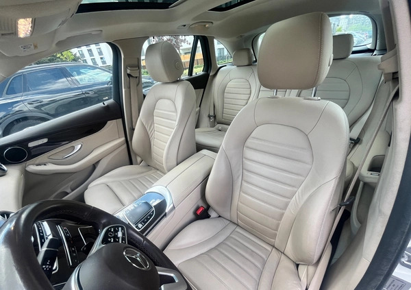 Mercedes-Benz GLC cena 229000 przebieg: 120000, rok produkcji 2020 z Biały Bór małe 92